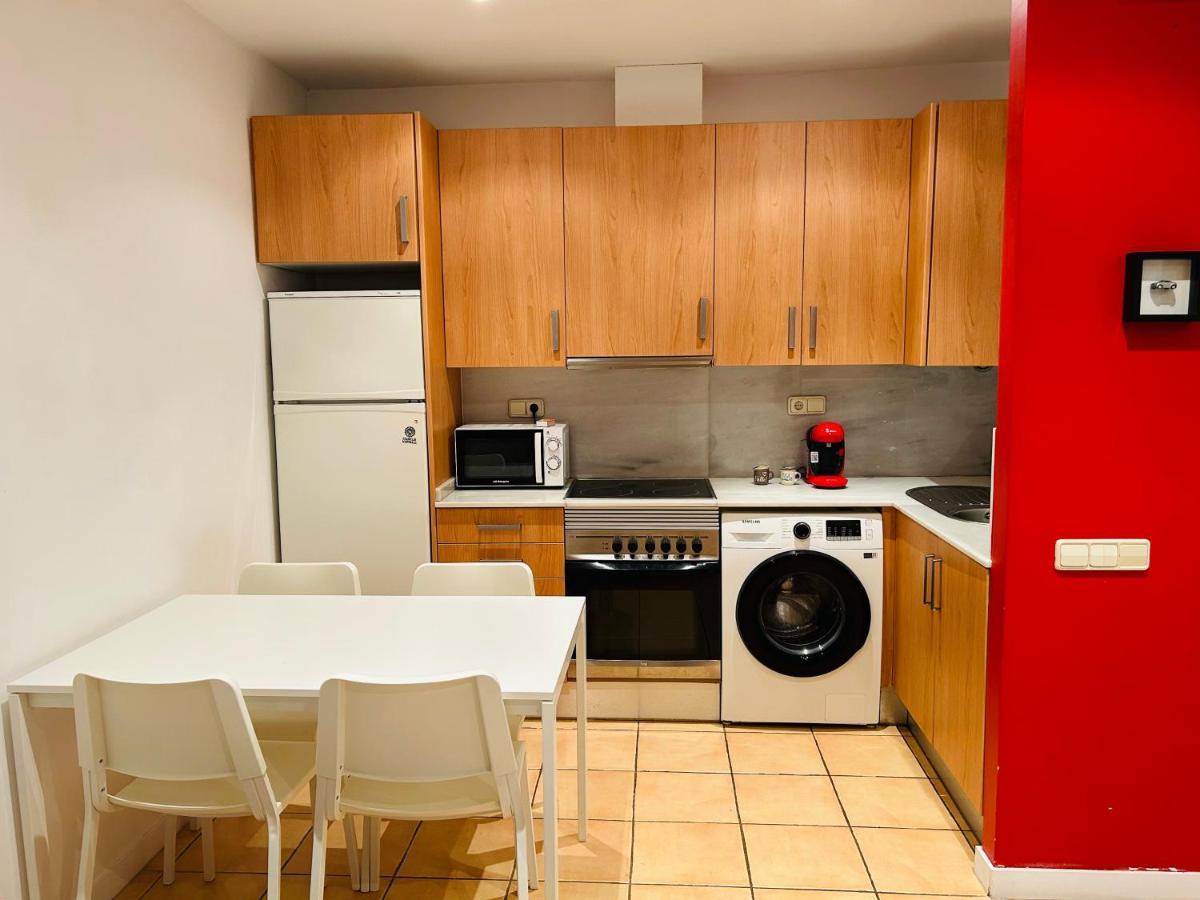 Centrico Apartamento A 150 Metros De La Playa. Parking* โยเรตเดมาร์ ภายนอก รูปภาพ